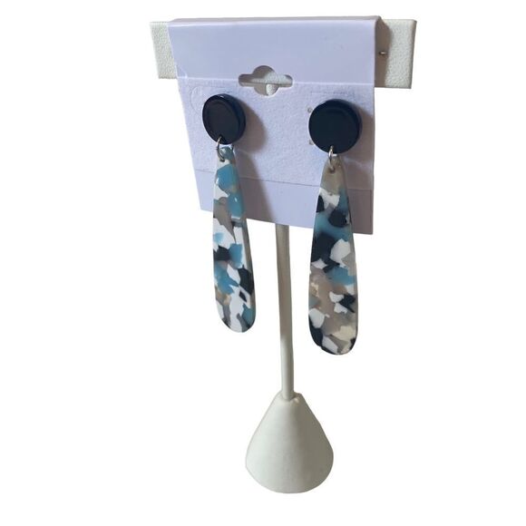 Gorgeous Artisan Designed & Hand Crafted polymer Clay Long Drop Earrings. - Picture 3 of 6